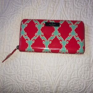 Patterned Kate spade wallet